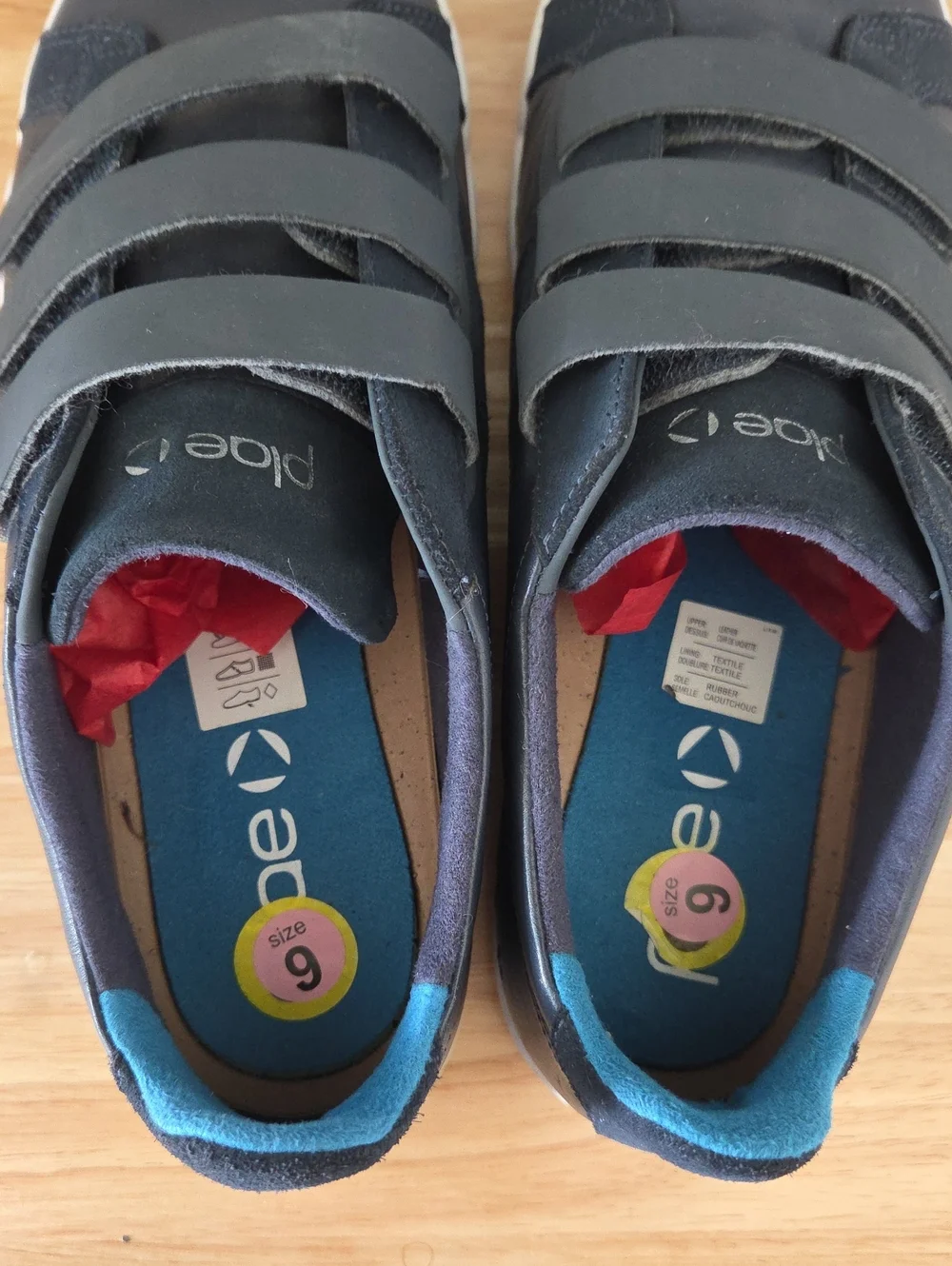 PLAE Larkin Leather Sneaker Mens 9 Womens 10.5 Navy Blue